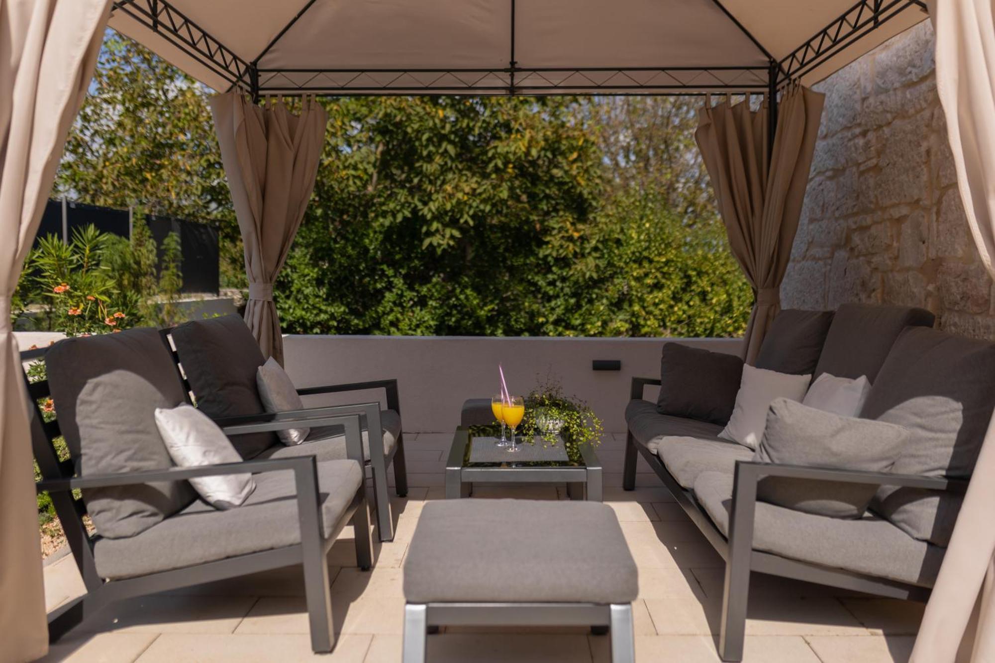 Experience Village Life - Jokini Dvori With Private Pool Pakovo Selo Bagian luar foto
