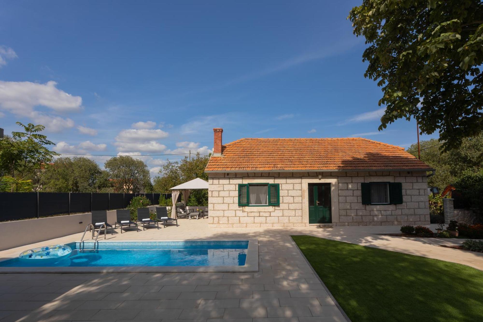 Experience Village Life - Jokini Dvori With Private Pool Pakovo Selo Bagian luar foto